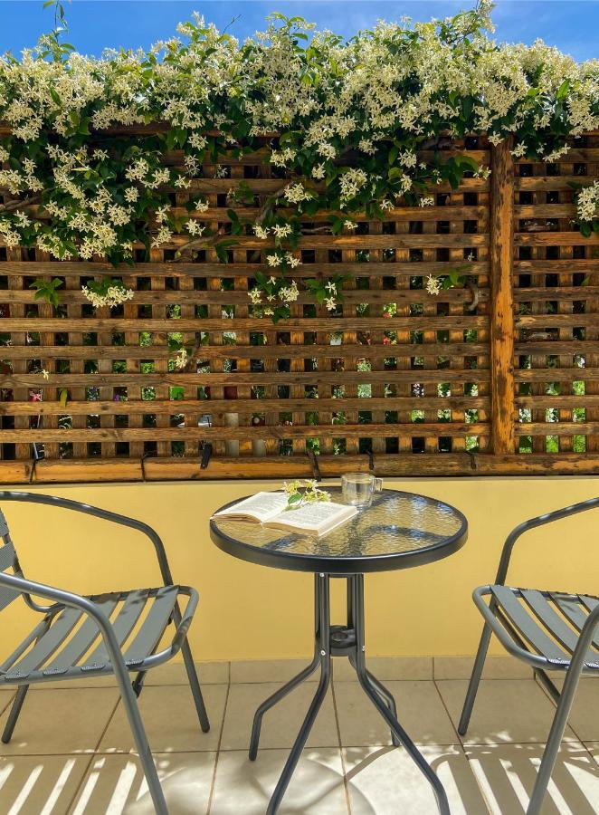 Ermis Apartments Argostoli (Kefalonia) Exterior photo